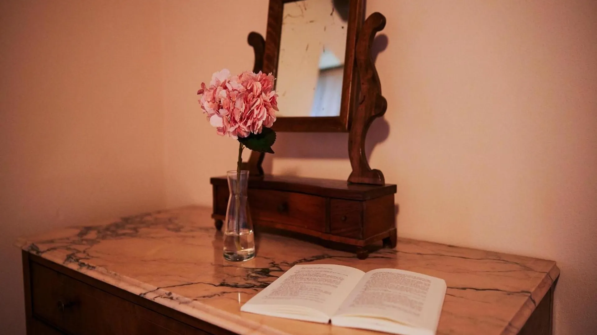 Holiday home Rustic Farmhouse In Cortona With Swimming Pool Villa Italy