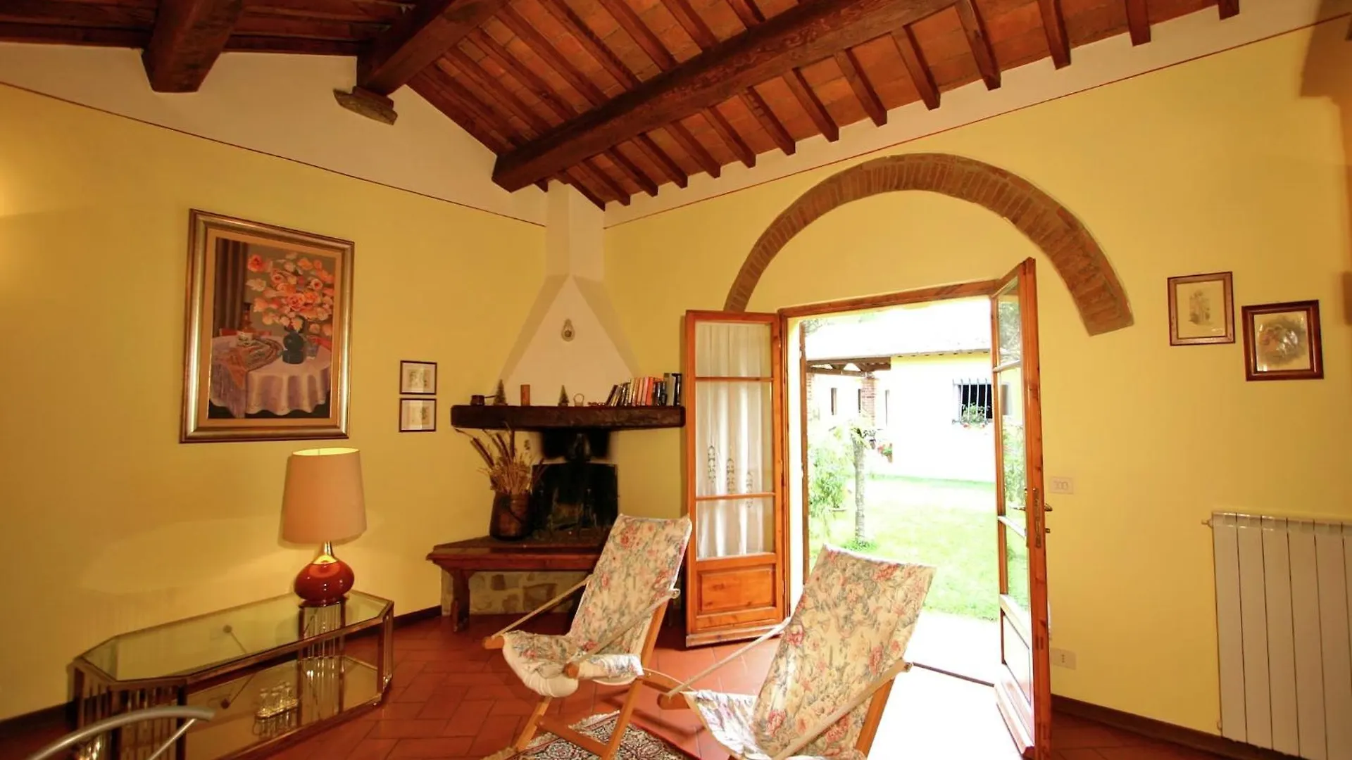 Holiday home Rustic Farmhouse In Cortona With Swimming Pool Villa