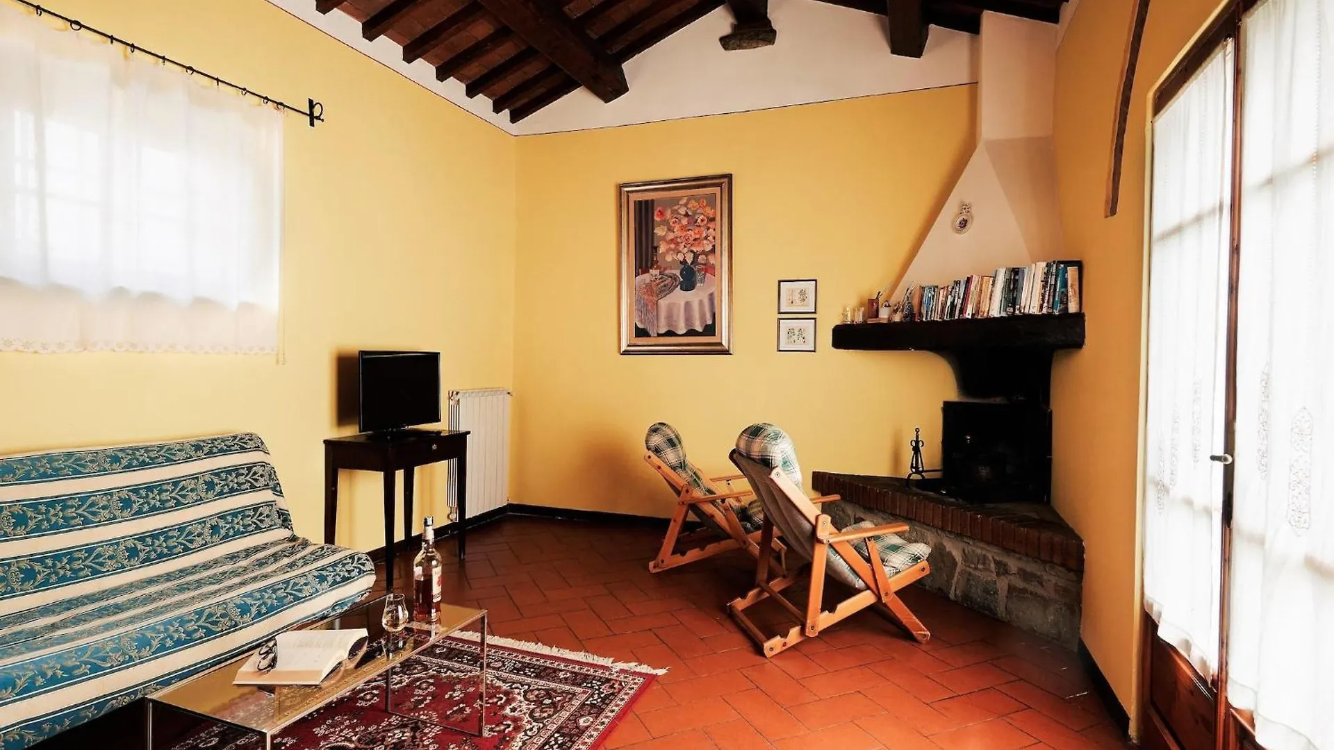 Holiday home Rustic Farmhouse In Cortona With Swimming Pool Villa